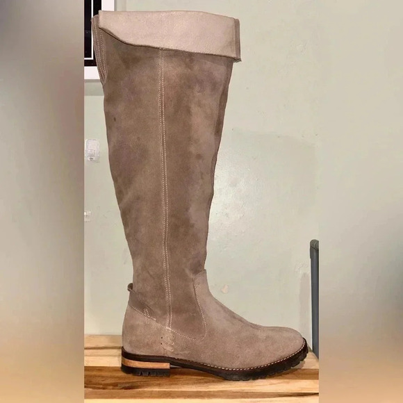 Fabianelli knee high suede fold over boots. Size 39. Made in Italy. - Picture 6 of 12